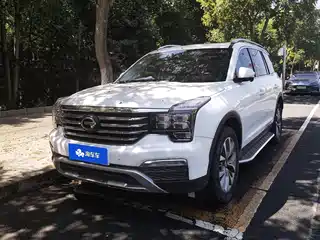 GAC Trumpchi GS8 2016