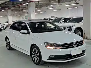 Volkswagen Sagitar 2017