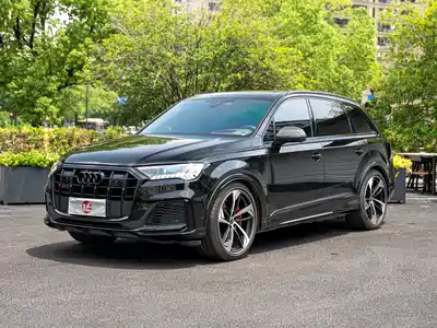 Audi SQ7 2025