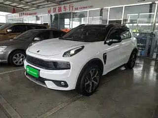 Lynk & Co 01 EM-P 2018