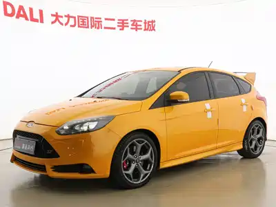 Ford Focus (Import) 2013