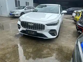 Geely Emgrand 2025
