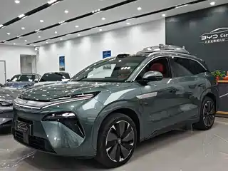 BYD Tang L 2025
