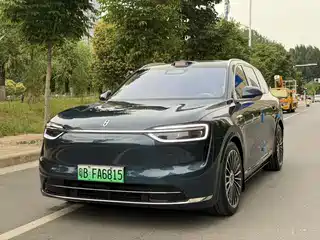 AITO Wenjie M7 2025
