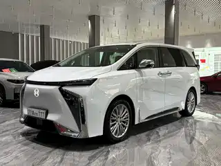 Hycan Auto V09 2023