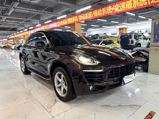 Porsche Macan 2014