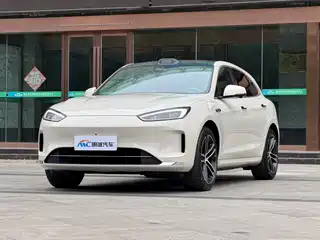 AITO Wenjie M5 2025