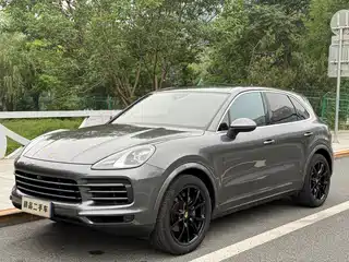 Porsche Cayenne 2019