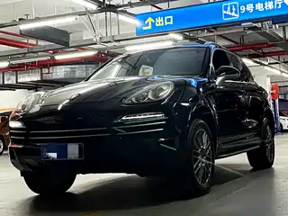 Porsche Cayenne 2012