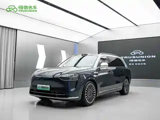 AITO Wenjie M9 2025