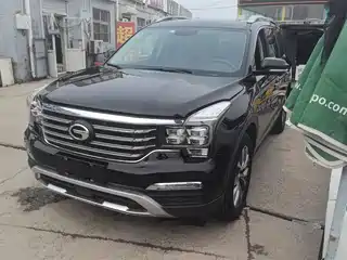 GAC Trumpchi GS8 2016