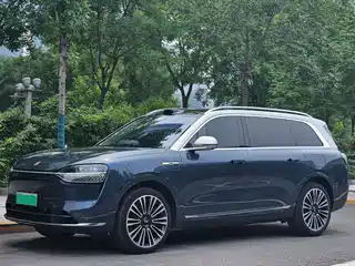 AITO Wenjie M9 2023