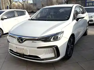 BAIC Beijing EU5 2019