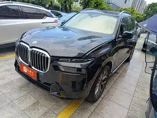 BMW BMW X7 2024