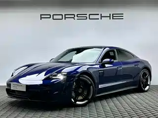 Porsche Taycan 2021