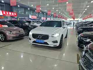 Volvo XC60 2021