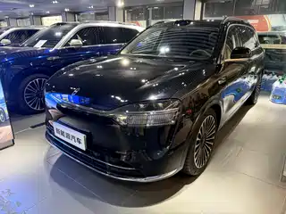 AITO Wenjie M9 2025