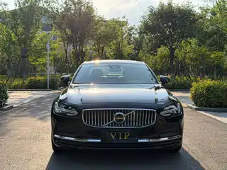Volvo S90 2024