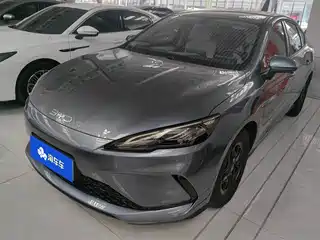 BYD Hai Bao 05 DM-i 2025