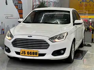 Ford Escort 2014