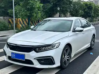 Honda Inspire 2020