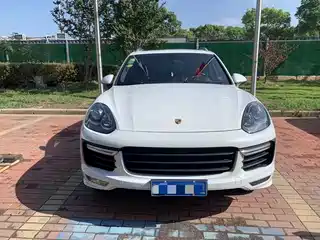 Porsche Cayenne 2015