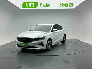 Geely Emgrand 2021