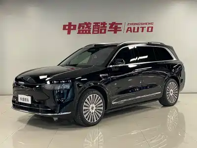 AITO Wenjie M9 2025