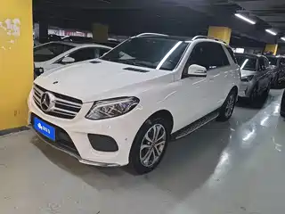 Mercedes-Benz GLE 2016