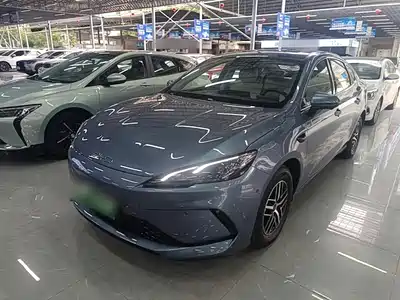 BYD Seal 05 DM-i 2025