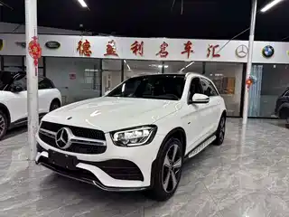 Mercedes-Benz GLC 2023