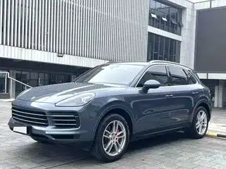 Porsche Cayenne 2019