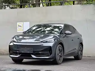 Volkswagen Unique 06 2024