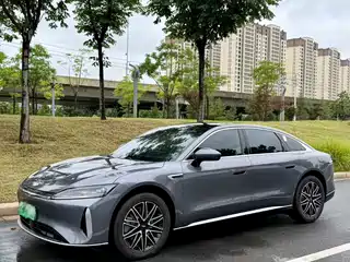 Chery Fengyun A9L 2025