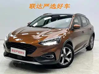 Ford Focus Active 2021