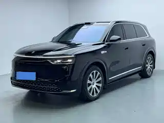 AITO Wenjie M8 2025