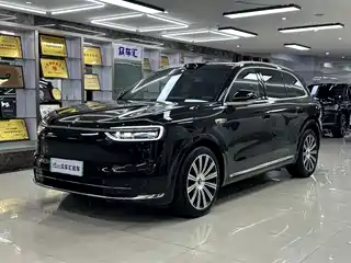 AITO Wenjie M7 2025