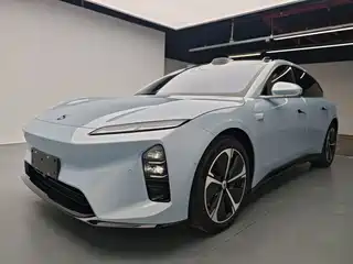 NIO NIO ET5T 2025