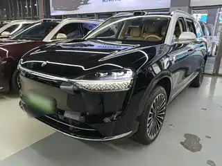 AITO Wenjie M9 2025