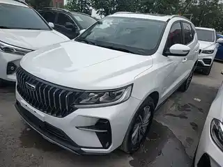 Geely Emgrand X6 2022