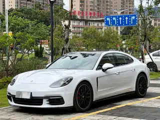 Porsche Panamera 2020