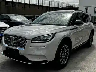 Lincoln Adventurer 2020