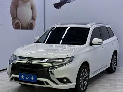 Mitsubishi Outlander 2022