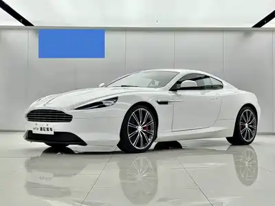 Aston Martin DB9 2013