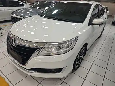 Honda Lingpai 2015
