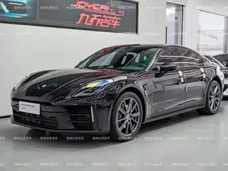 Porsche Panamera 2025