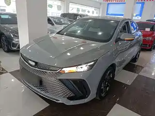 Geely Emgrand L HiP 2022
