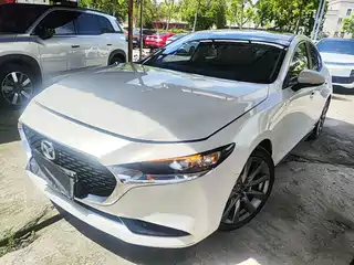 Mazda Mazda3 Axela 2021