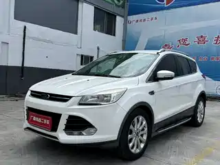 Ford Kuga 2016
