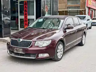 Škoda Superb 2011